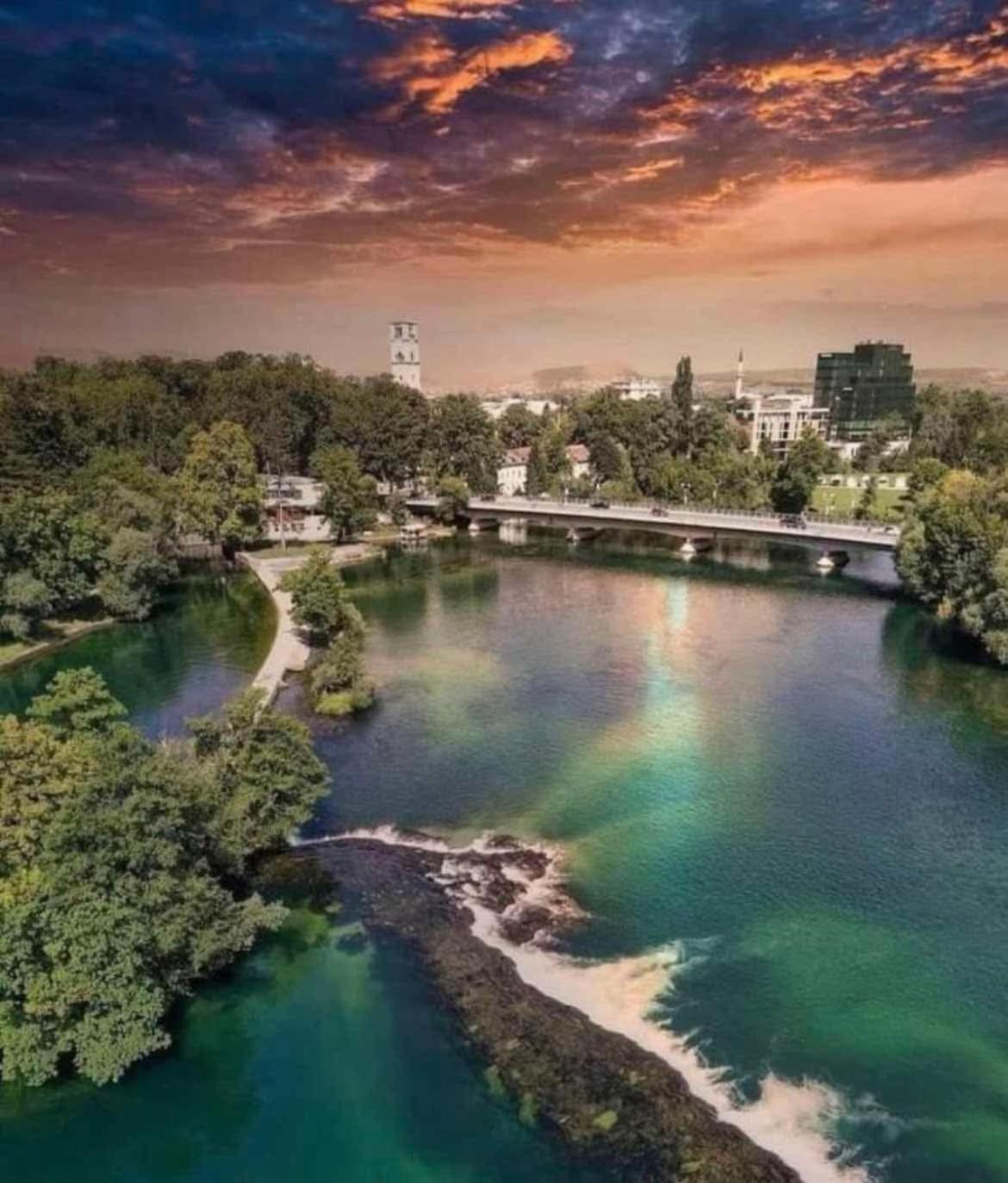 Guest House Eden Bihac Ngoại thất bức ảnh